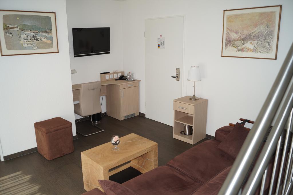 Mfh Micro Apartment Basel Luaran gambar