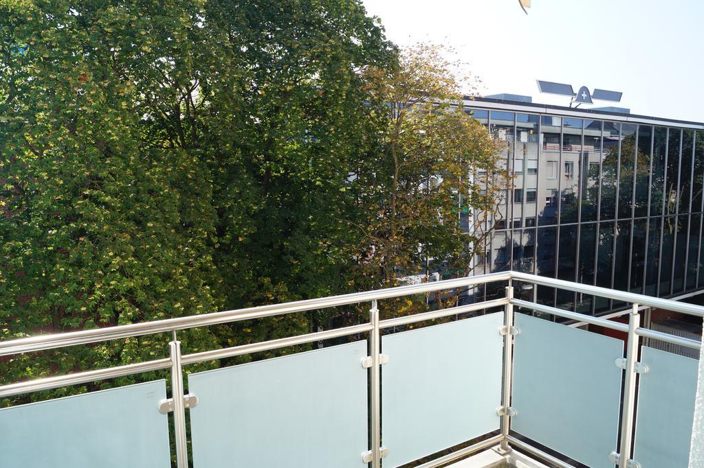 Mfh Micro Apartment Basel Luaran gambar